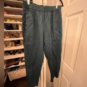 Eileen Fisher “Lantern” Pleated Cropped Linen Pant